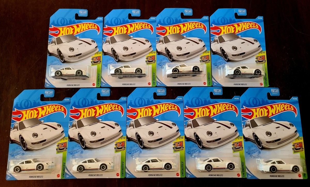 Hot Wheels 2021 Porsche 993 GT2 White HW Exotics #1/10 (Lot of 1