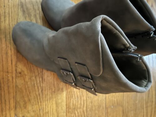 American Rag Wedge Boots Size 7 - Picture 2 of 8