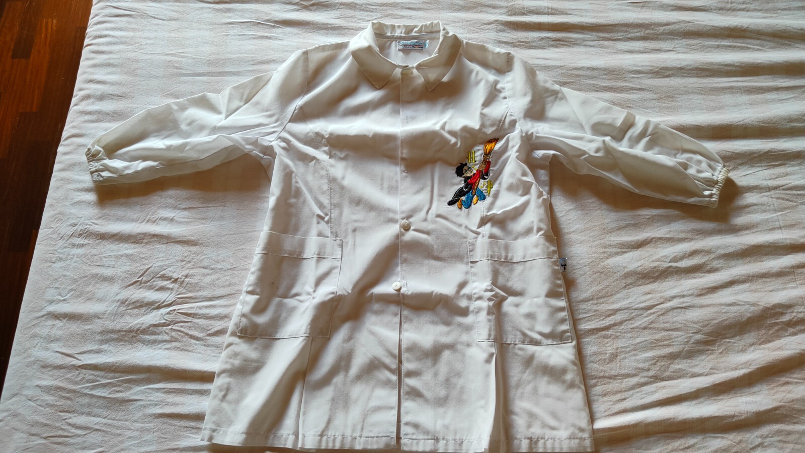 Picture 1 of 4