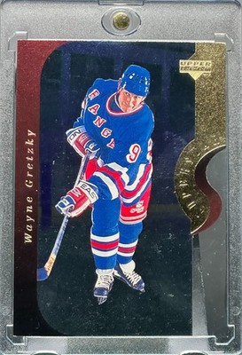 WAYNE GRETZKY RARE GOLD DIE-CUT REFRACTOR FOIL SPORTS CARD RANGERS MINT GOAT | eBay WAYNE GRETZKY RARE GOLD DIE-CUT REFRACTOR FOIL SPORTS CARD RANGERS MINT GOAT | eBay