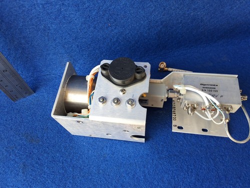 Micro-Lambda Oscillator MLOS-1012 Assy. - 第 6/13 張圖片