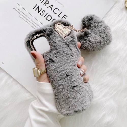 Cute Girly Faux Fur Fluffy Plush Love Heart Pendant Soft Warm Cases Phone Covers - 第 9/27 張圖片