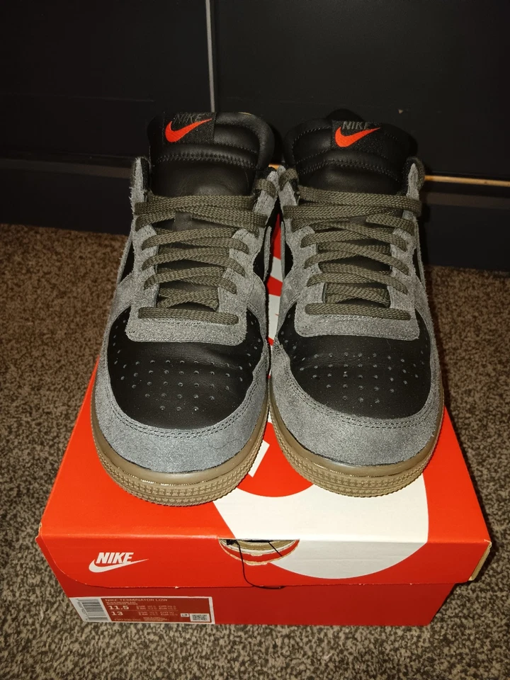 Nike Air Force 1, photo 3 of 5