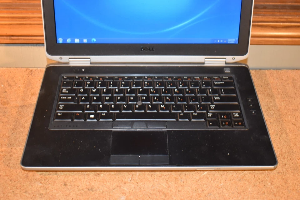 Dell Latitude E6430 Intel Core i7-3740QM 8GB RAM 180GB SSD Windows 7 Pro NVidia Foto 2 de 4