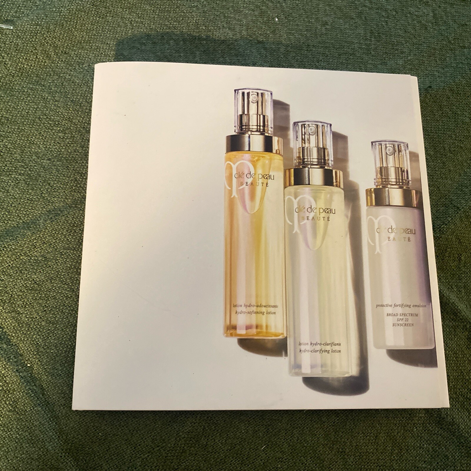 CLE DE PEAU Basic CARE SET