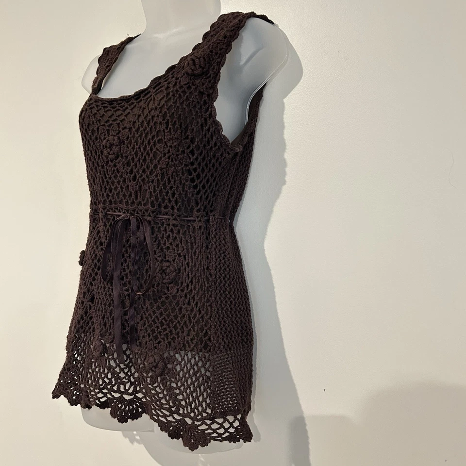 Top Y2K AB Studio Crochet Talla M Marrón Boho Hippie Corbata Cintura Forrada Sin Mangas Foto 3 de 4