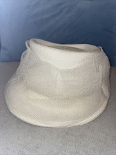 vintage Evelyn Varon Ladies hat W/Tulle Netting Veil 1950s/1960s Cream Colored
