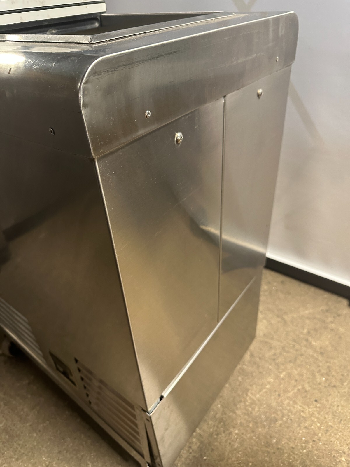 C. Nelson BS2-RB TWO HOLE Dipping Cabinet Ice Cream frozen Dessert Freezer