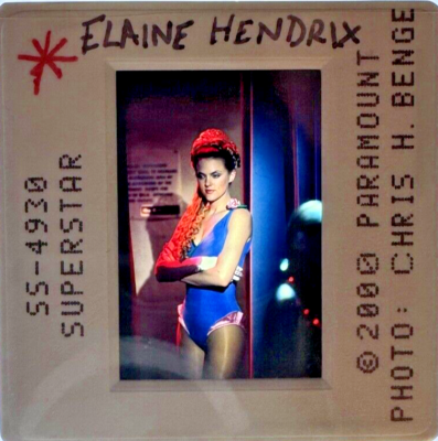 LMP31-076 1999 Actress Elaine Hendrix Superstar On Set Orig 35mm
