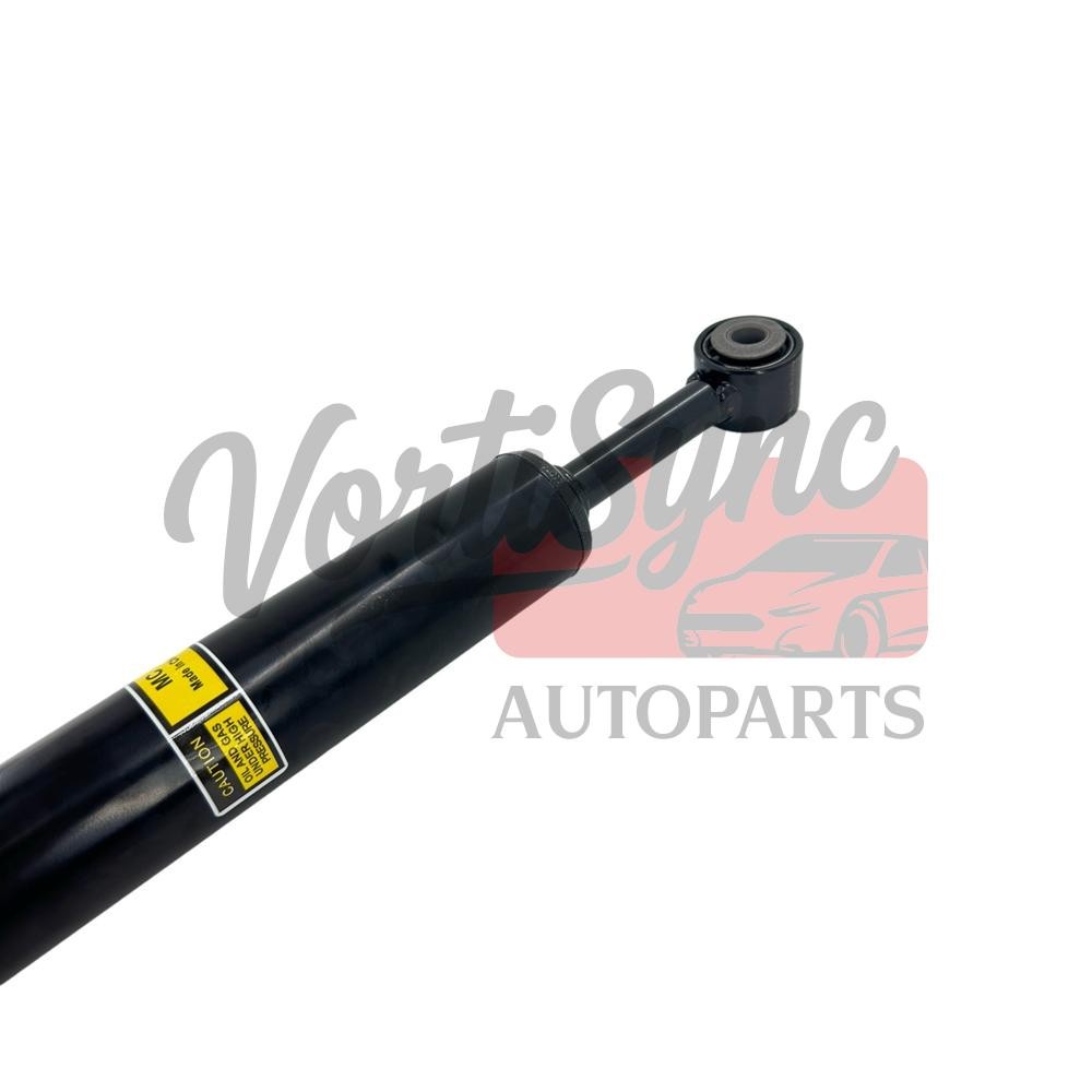Maserati Ghibli 2014-2019 Front Left, right Strut assemblies 2 pcs P/N 670008896