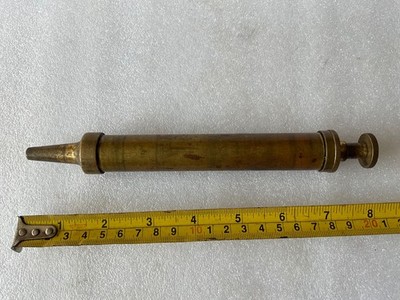 LIGHT CAR MOTORCYCLE VETERAN OIL GREASE GUN OILER SQUIRT OLD BRASS SYRINGE TOOL