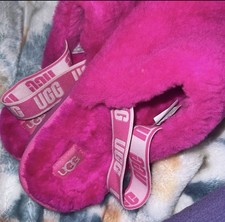 UGG Fluff Yeah Pink Shearling Fur Slide Slippers Women US 6 Open Toe Rubber
