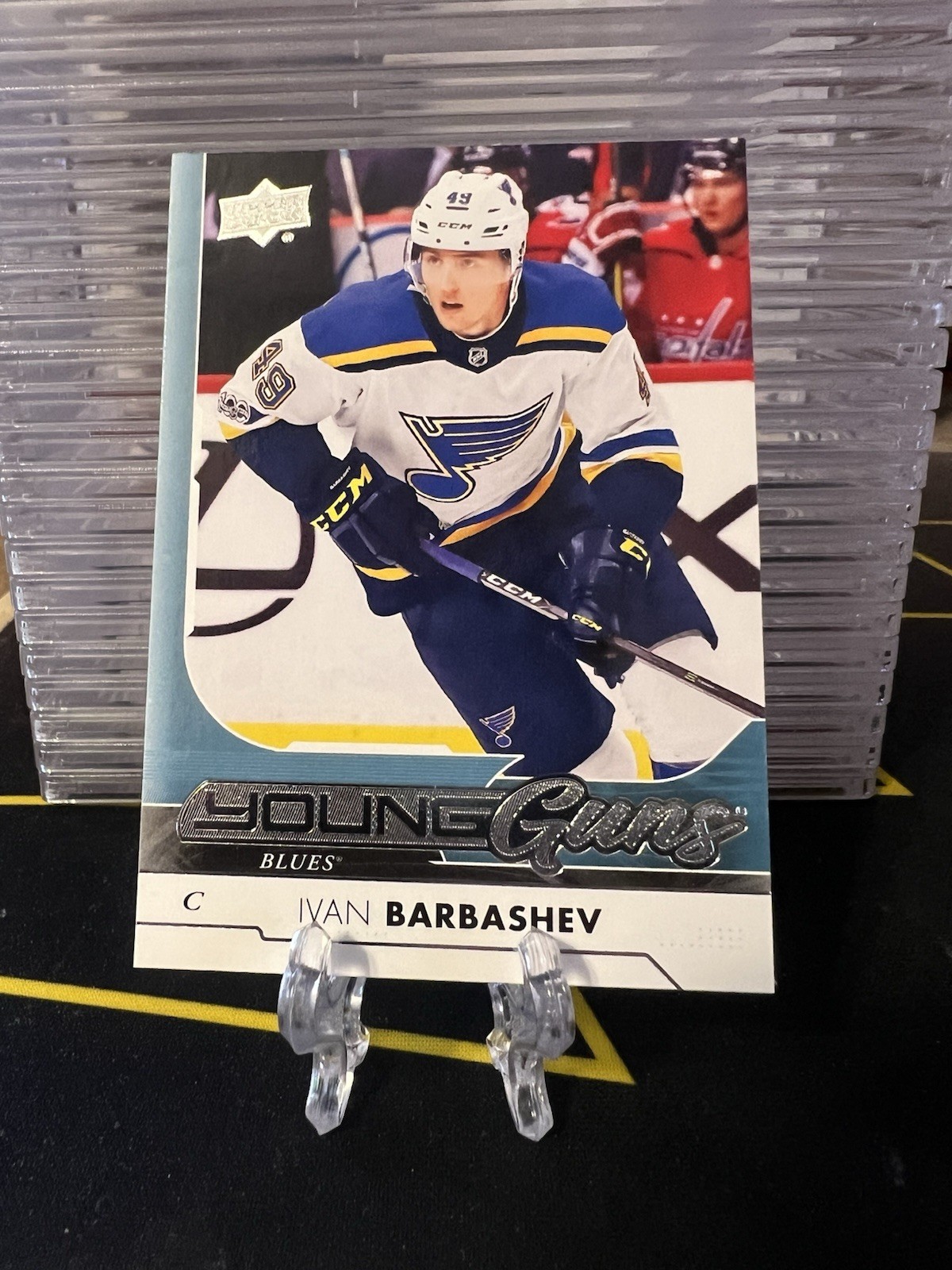 IVAN BARBASHEV 2017-18 Upper Deck Young Guns ROOKIE #230 - NM/MT - St. Louis