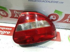 Feu arrière Kia CLARUS