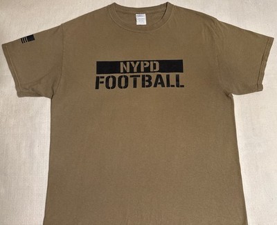 NYPD New York City T-Shirt Sz L Finest Football Team NYC