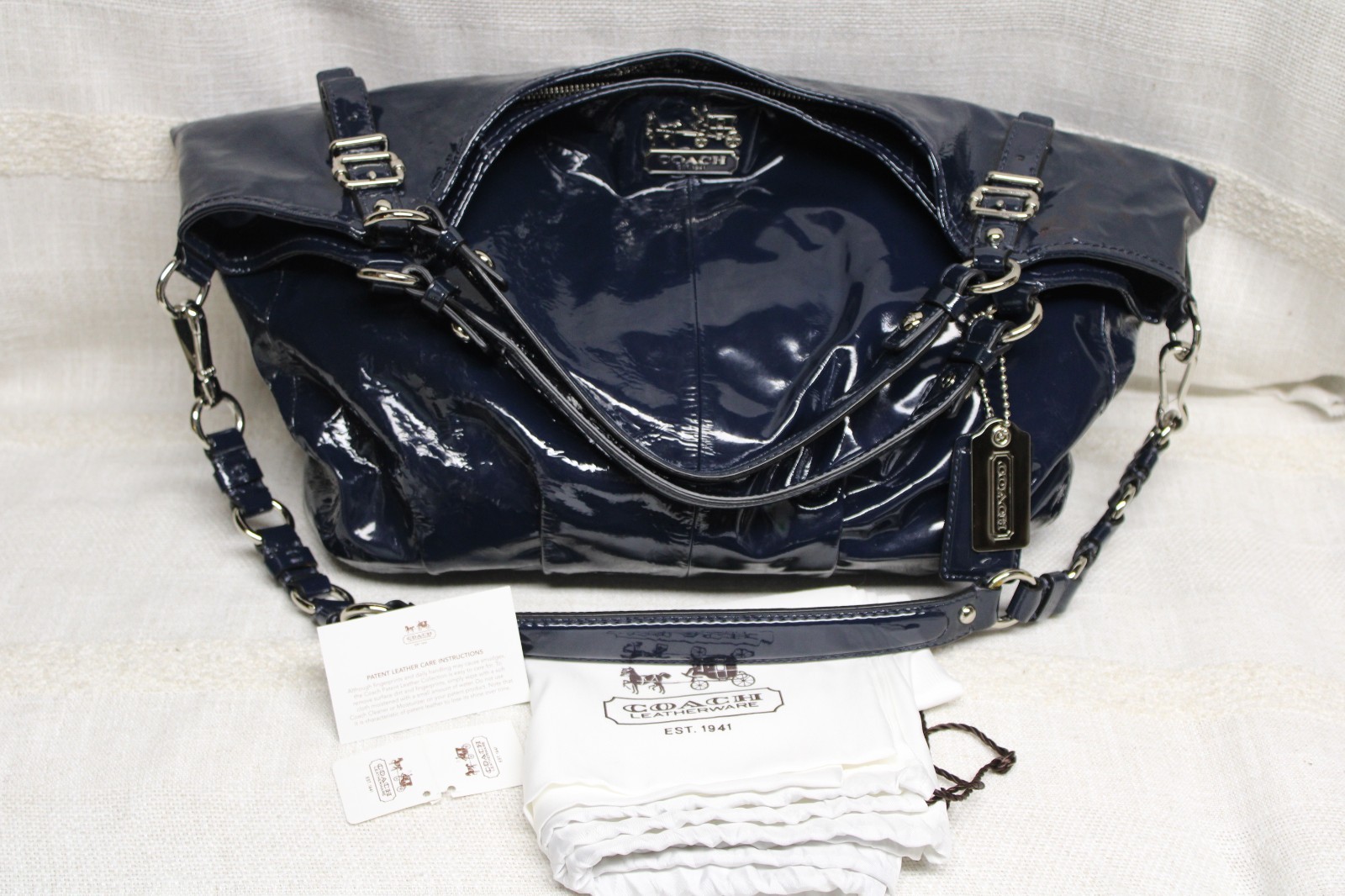Coach # 15991 Madison Maggie Blue Patent Leather Pleated Hobo Shoulder Bag thumbnail 2