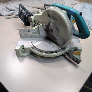Makita LS1040 10 inch Miter Saw With Guard Dust Bag 15Amp Tested Works