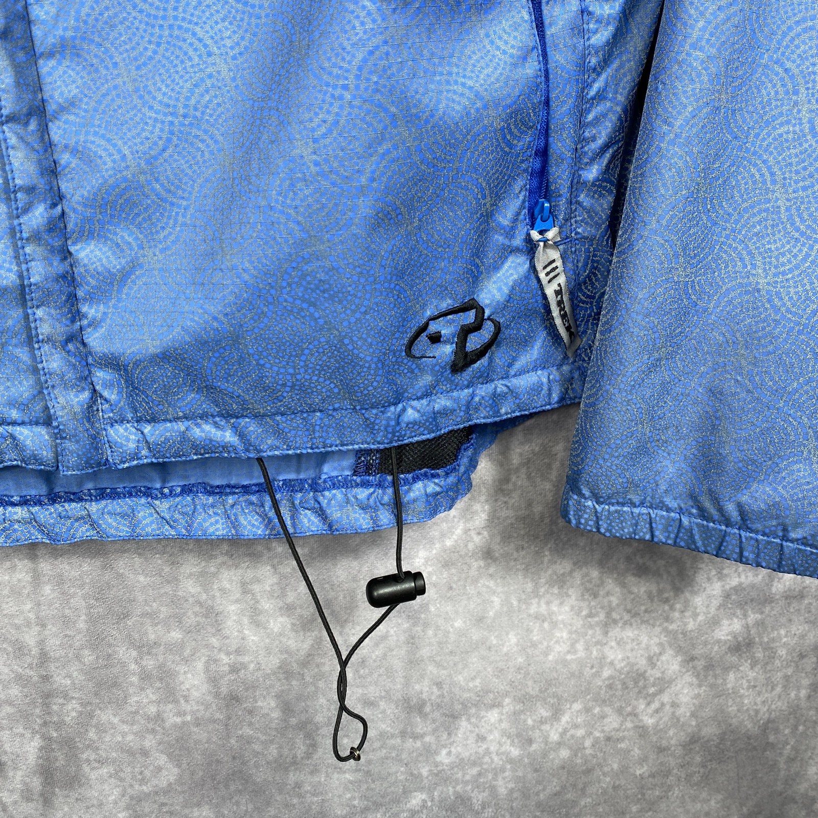 Vintage TREK illumiNITE Cycling Jacket Mens Large Blue Running Vented Zip