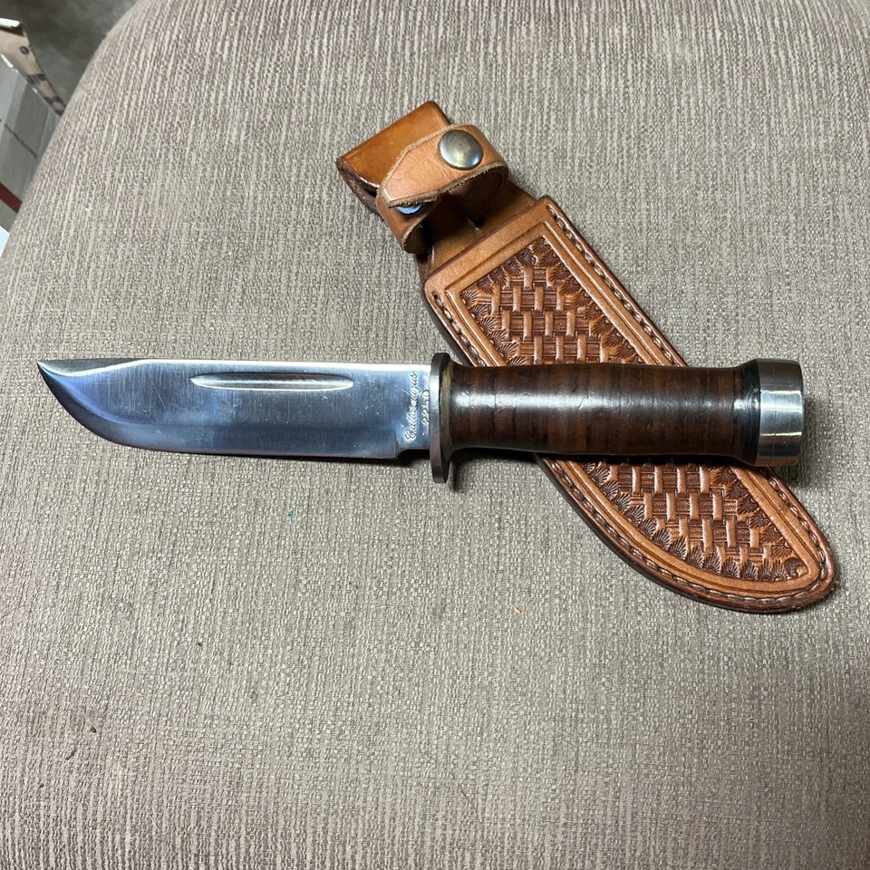 Excellent +, Cattaraugus 225 "Quartermaster", Unsharpened, Rare Condition - Image 2 of 4