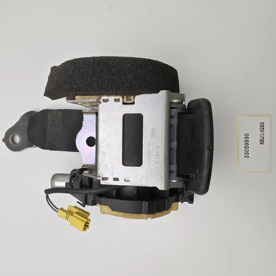 2008-2011 Mercedes-Benz C300 REAR LEFT SIDE SEATBELT 33059930 - Imagem 2 de 4