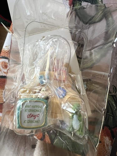 Hallmark 2008 Keepsake Christmas Ornament "AT GRANDMA'S HOUSE" STAYS THEIR NIB - Picture 2 of 3