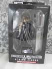 Final Fantasy Vii Advent Children Cloud Strife Action Figure no. 4 New Open Box
