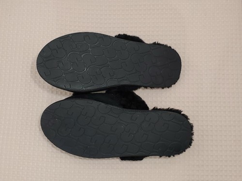 Pantofole UGG nere scamosciate pelle di pecora graffi HAFNIR fiocco pom donna 6 - Foto 6 di 8