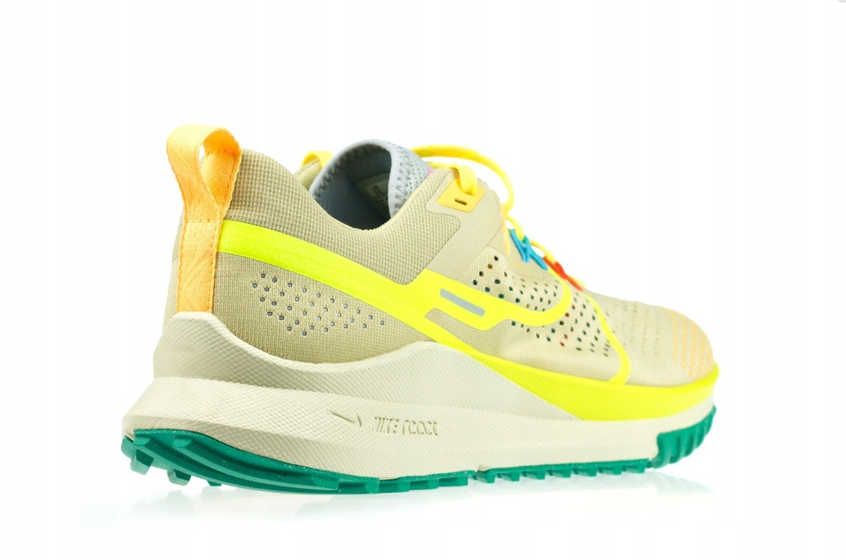 Nike React Pegasus Trail Outdoor Running Trainers Team Gold Nike React Pegasus Trail Outdoor Running Trainers Team Gold