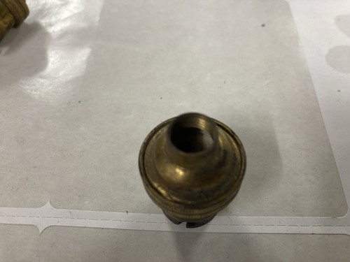 Vintage EFESCA Bayonet Light Bulb Switch - Picture 3 of 4