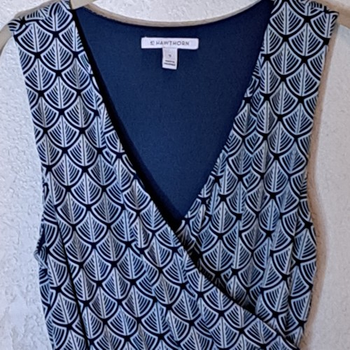 41 Hawthorn Faux Wrap Dress Women's Medium Belted Sleeveless Blue White Knee - Picture 3 of 8