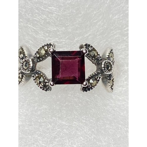 FAS 925 Vintage Deep Pink Square Cut Tourmaline Ring SZ 6 with Marcasite Flowers - Picture 2 of 8