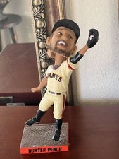 San Francisco Giants Honor Hunter Pence Fence Catch with Bobblehead Giveaway 19