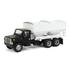 Spec Cast 164 1980s International Tandem Axle Dry Fertilizer Tender Bam-012