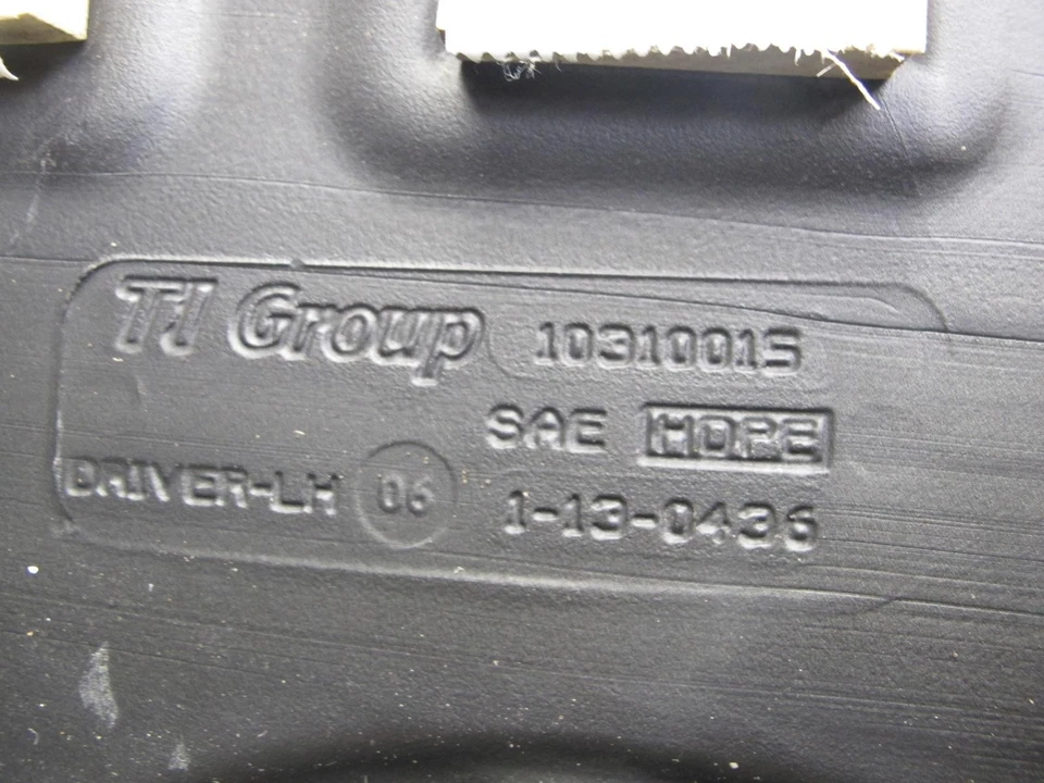 05-13 CHEVROLET CORVETTE C6 TANQUE DE COMBUSTIBLE IZQUIERDO CON CUBIERTA PROTECTORA OEM Foto 4 de 4