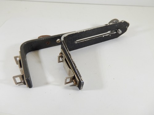 VINTAGE GRAFLEX OR MAMIYA FLASH CAMERA BRACKET MOUNT PAIR - Picture 4 of 4