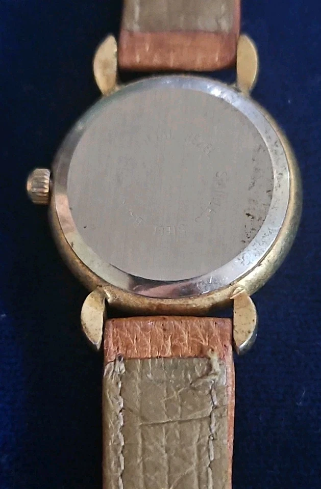 Reloj Mujer Peugeot Fase Lunar Estuche Dorado Correa Cuero Marrón Índices Romanos Blanco Foto 4 de 4