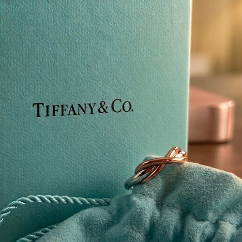 TIFFANY & CO. Infinity Ring Two Tone 18K Rose Gold 925 Silver Size 6.5 RARE FIND