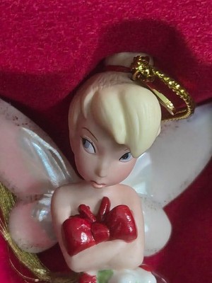 LENOX 2011  ANNUAL TINKER BELL ORNAMENT FARIES WAITING FOR HER KISS NEW IN BOX