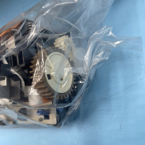 Genuine HP CB389A Replacement Maintenance Kit 220V for HP LaserJet New Boxed - Afbeelding 10 van 17
