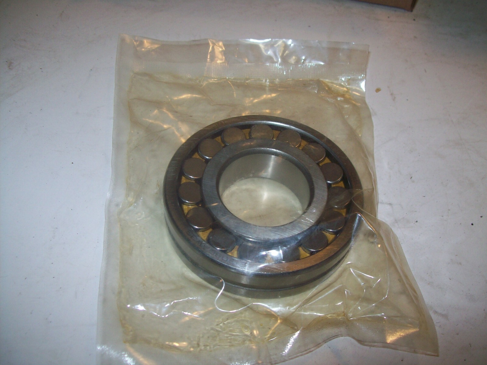 NIB HBI 21309CAW33 SPHERICAL ROLLER BEARING 45 X 100 X 25MM P5597 