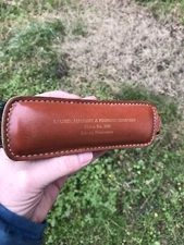 VINTAGE LAUREL MISSISSIPPI MACHINE & FOUNDRY ADVERTISING LEATHER SHOE BRUSH   