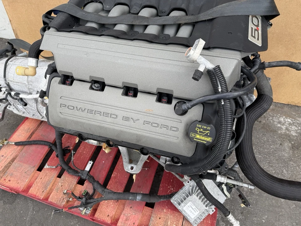 FORD MUSTANG GT 15-17 MOTOR FABRICANTE DE EQUIPAMENTO ORIGINAL COM TROCA AUTOMÁTICA DE TRANSMISSÃO ASSY 5.0L V8 62K - Imagem 2 de 4