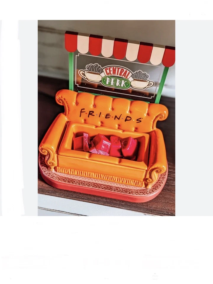Scentsy Friends: Central Perk™ - Calentador perfumado con 2 barras de cera Friends + Más Foto 2 de 4