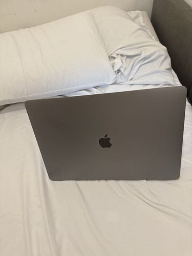 MacBook Pro 16 inch (2019) Intel i7, 16GB RAM - Very Good Condition - Picture 2 of 4