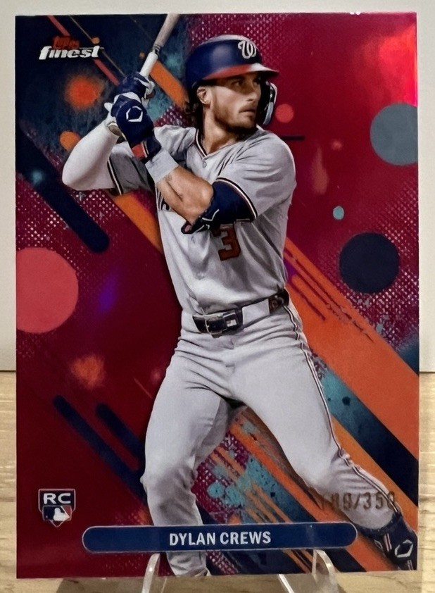 2025 Topps Finest - Dylan Crews #34 Common Magenta Refractor /350 (RC)