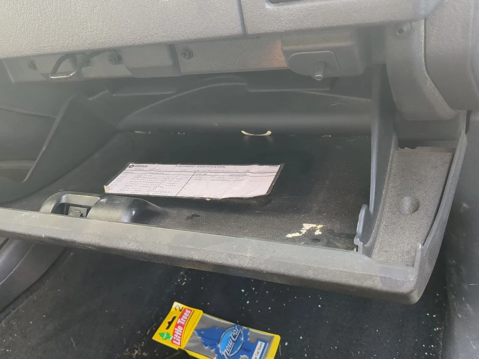 2003 Dodge Dakota пассажирский перчаточный ящик двери отсек для хранения UYMBF - Изображение 2 из 2