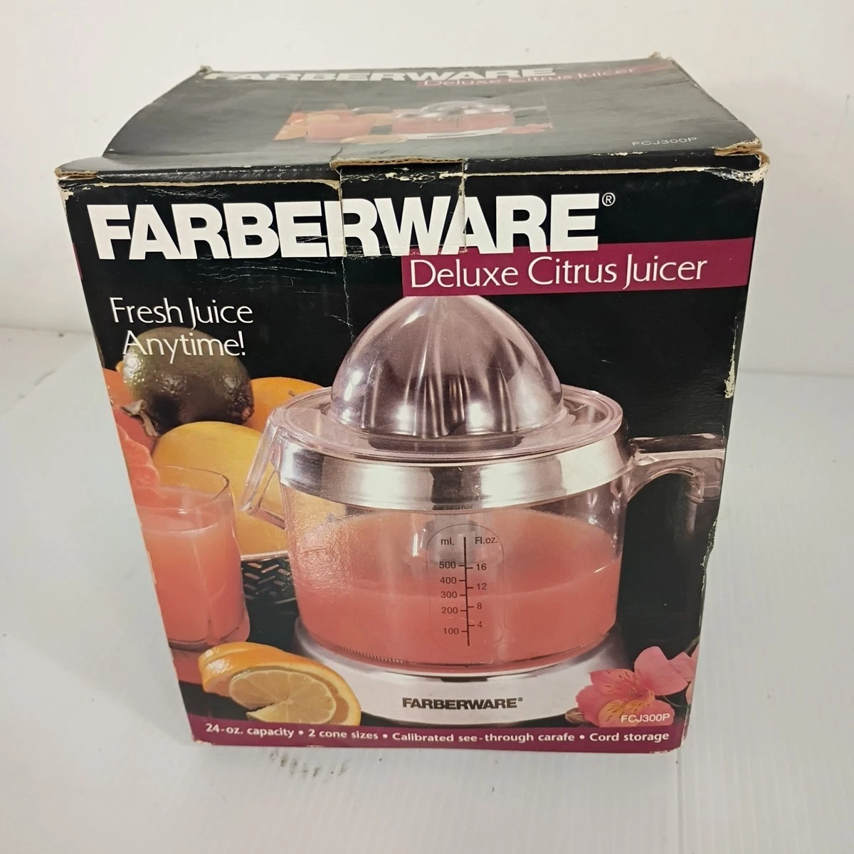 VTG 90s Farberware Deluxe Citrus Juicer 24 oz Capacity FCJ300P New Old Stock
Opens in a new window o