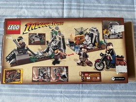 LEGO Indiana Jones: Chauchilla Cemetery Battle (7196) Complete