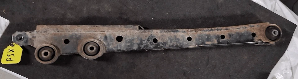 Braccio oscillante sosp. post.  DAIHATSU SIRION 2a Serie 1.3 16V Ber. - Immagine 2 di 4