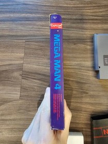 Mega Man 4 (Nintendo NES, 1992 Capcom) Authentic Complete CIB Manual TESTED